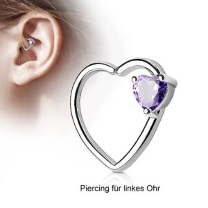 Daith Piercing mit violetten Herz
